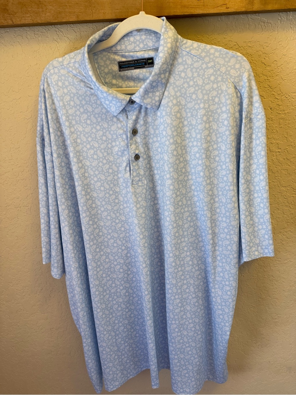 Big and tall Roundtree & Yorke Light Blue /white paisley Performance Polo